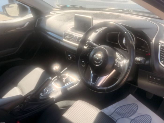 Mazda 3 2016