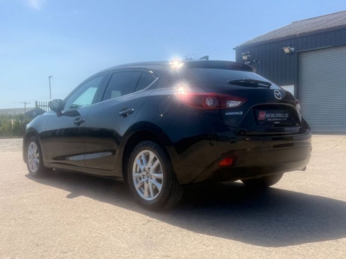 Mazda 3 2016
