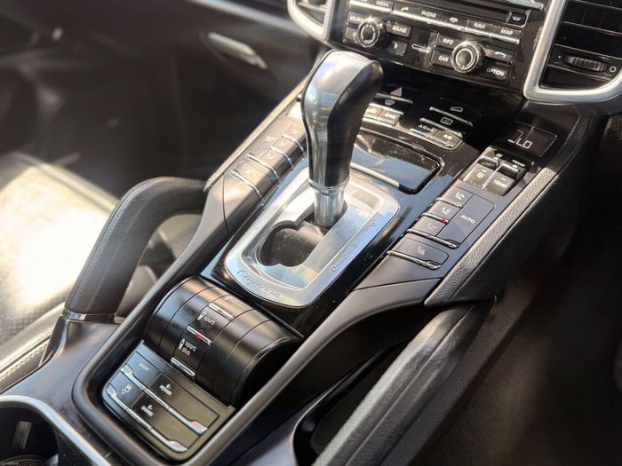 Porsche Cayenne 2016