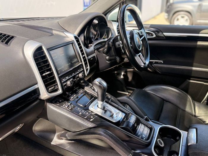 Porsche Cayenne 2016