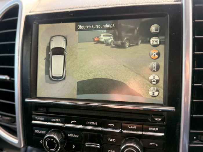 Porsche Cayenne 2016
