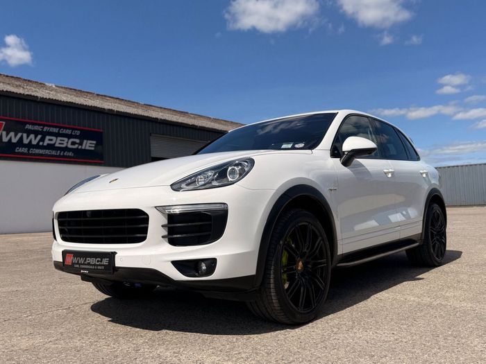Porsche Cayenne 2016
