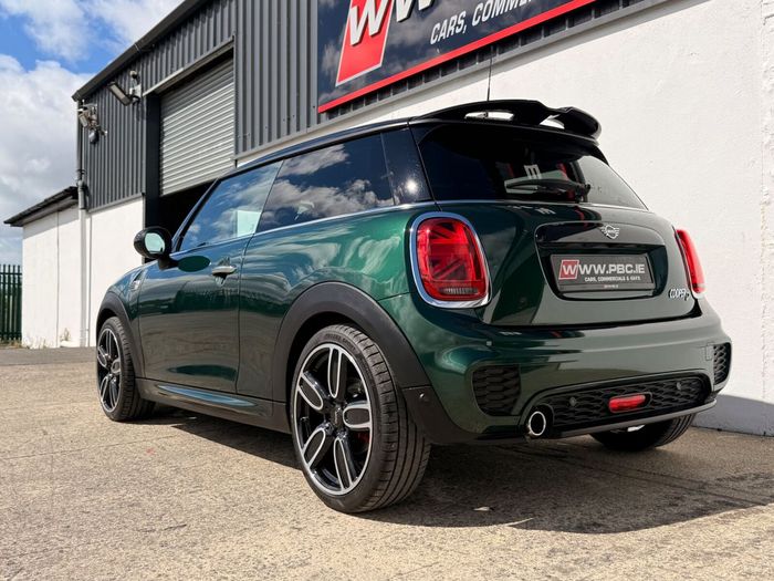 MINI Cooper 2018