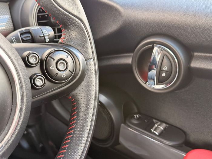 MINI Cooper 2018