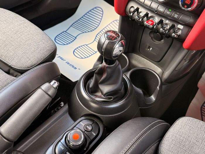 MINI Cooper 2018