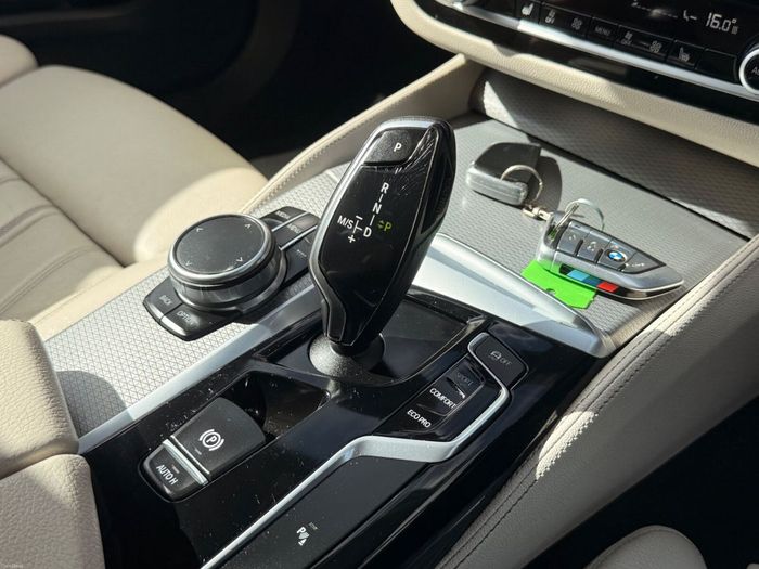BMW 5 Series 2017