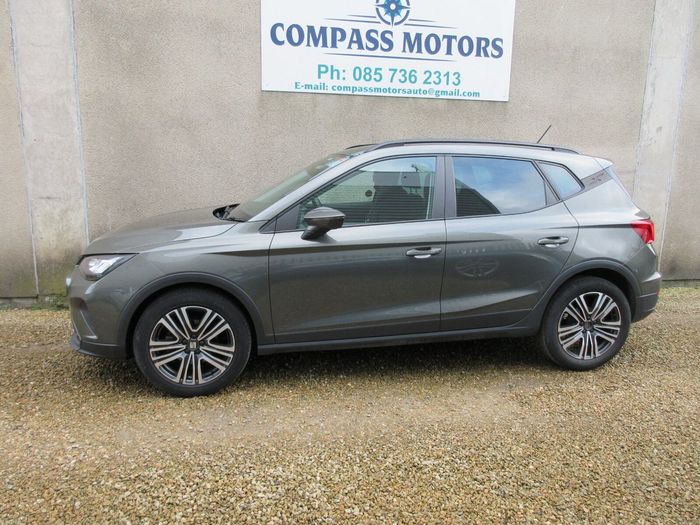 SEAT Arona 2023