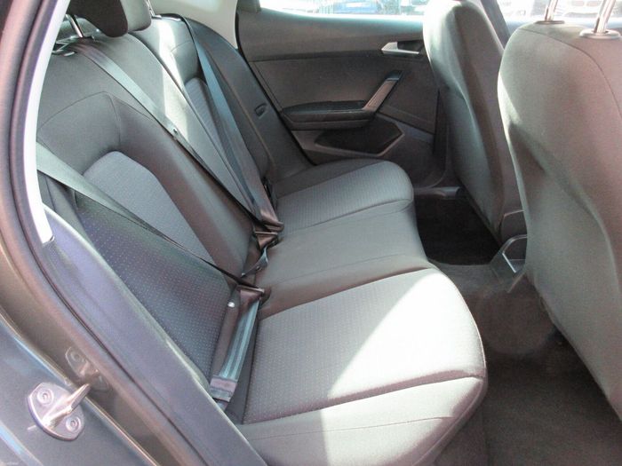 SEAT Arona 2023