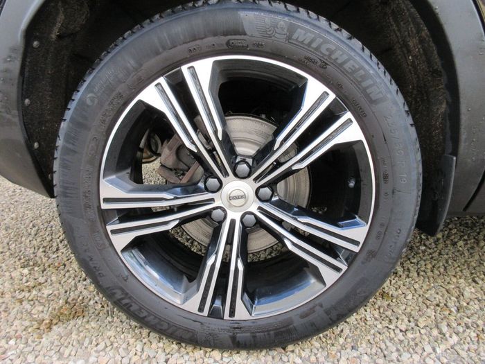 Volvo XC40 2021