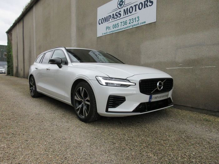 Volvo V60 2022
