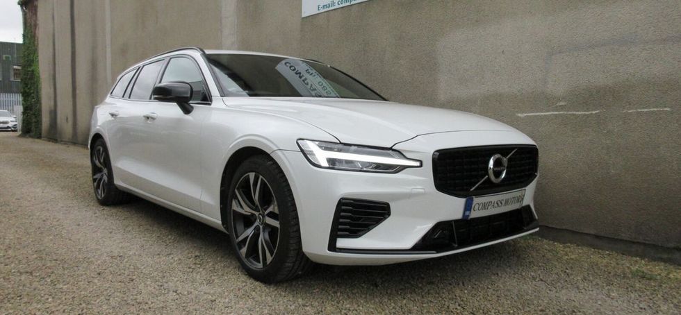 Volvo V60 2022