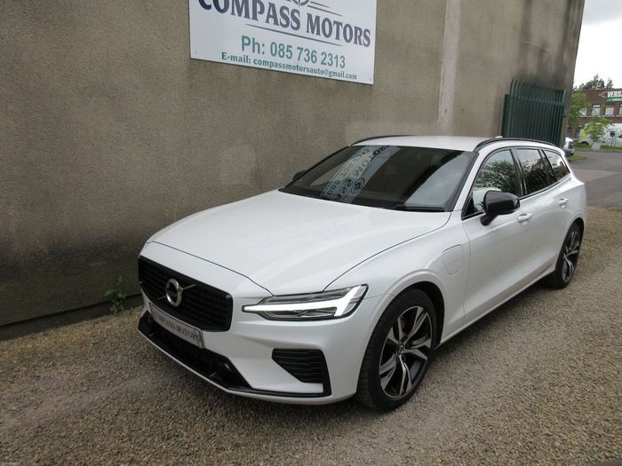 Volvo V60 2022