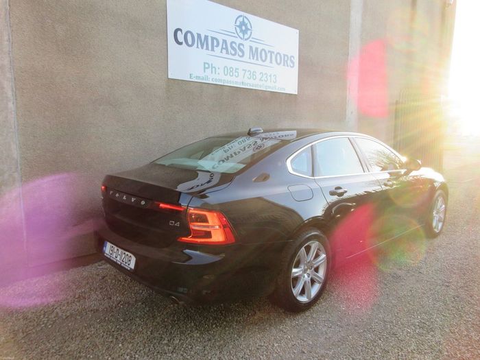 Volvo S90 2019