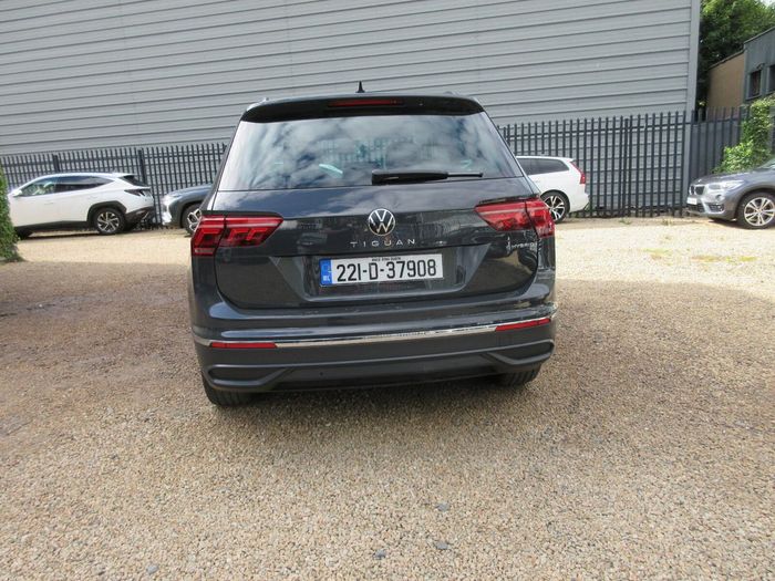 Volkswagen Tiguan 2022