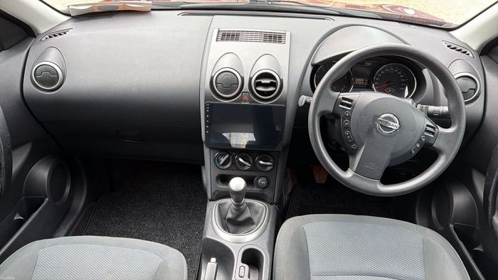 Nissan QASHQAI 2013