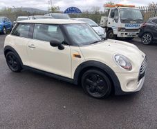 MINI One 2014