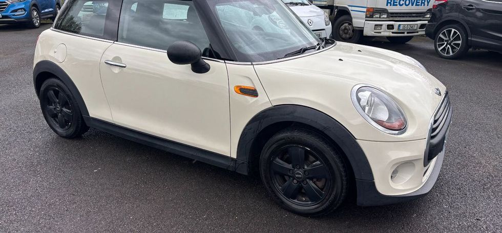 MINI One 2014