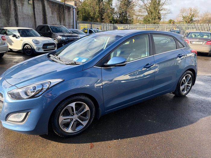 Hyundai i30 2016