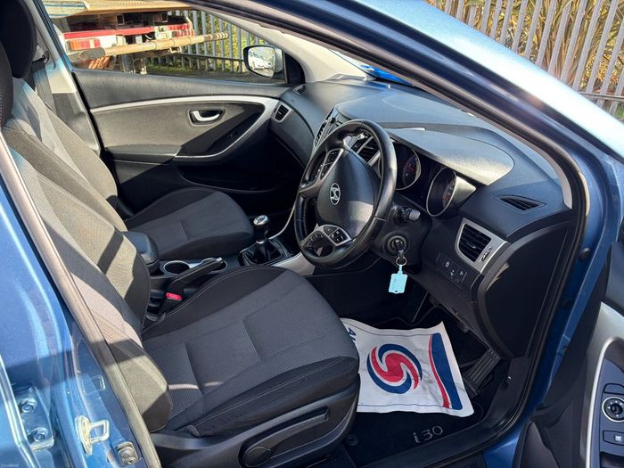 Hyundai i30 2016