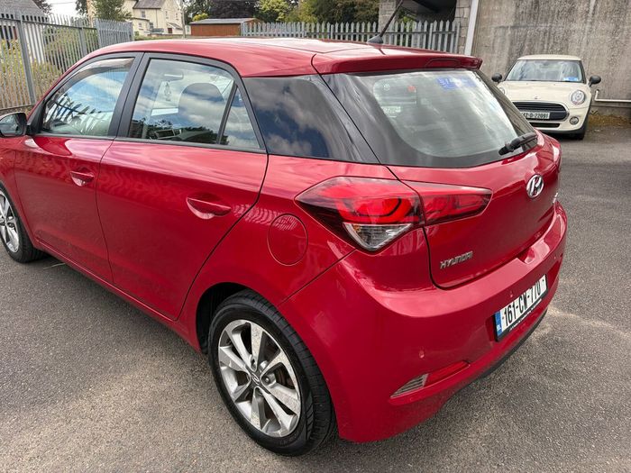 Hyundai i20 2016