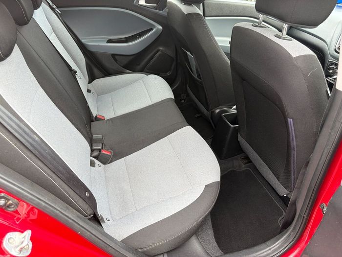 Hyundai i20 2016