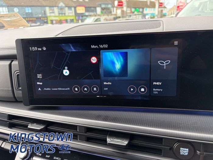 Hyundai Santa Fe 2025