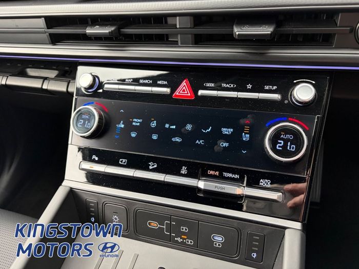 Hyundai Santa Fe 2025