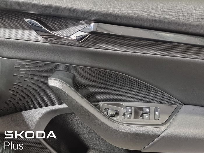 Skoda Octavia 2023