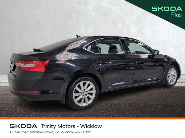 Skoda Superb 2024