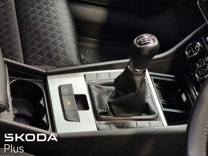 Skoda Superb 2024
