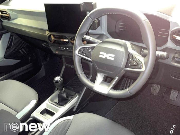 Dacia Duster 2025
