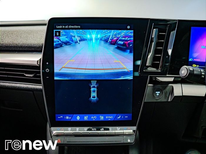 Renault Scenic E-Tech 2024