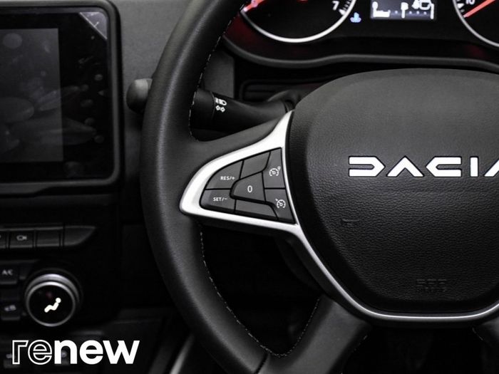 Dacia Duster 2023