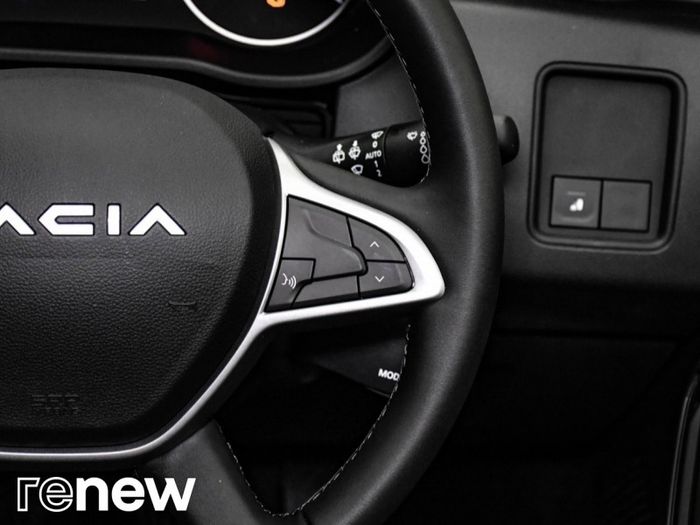 Dacia Duster 2023