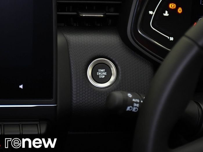 Renault Clio 2023