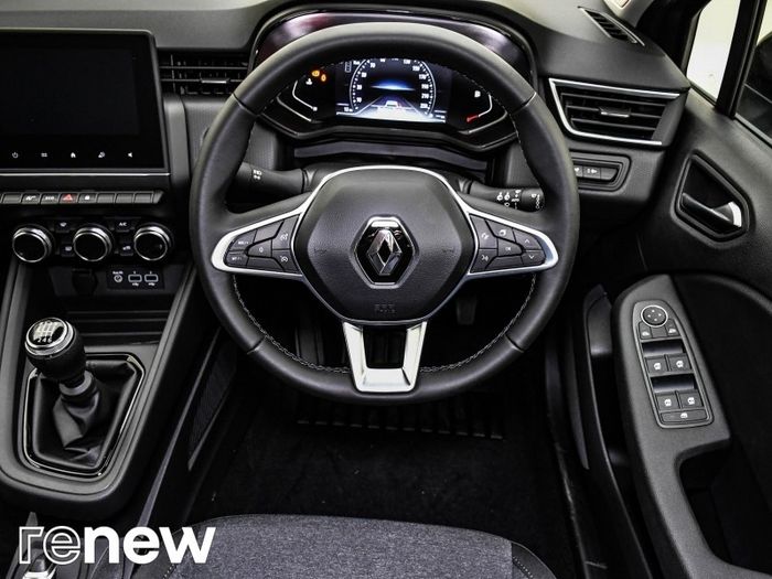 Renault Clio 2023