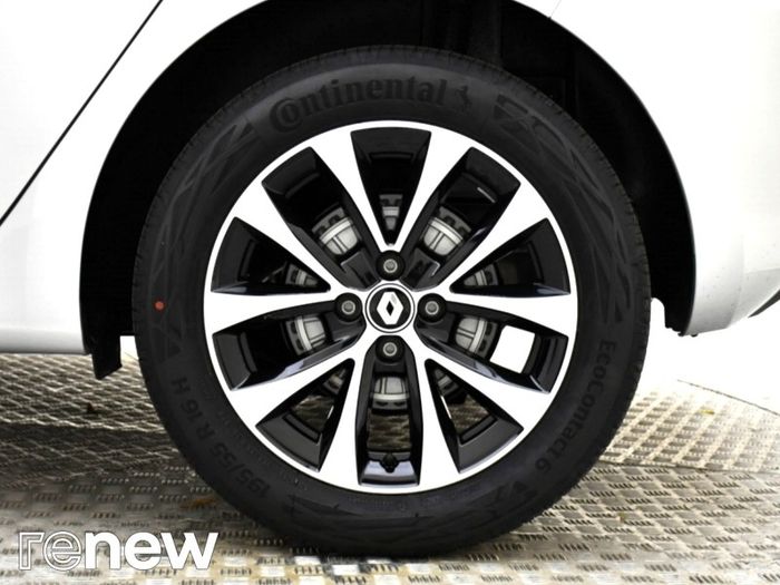 Renault Clio 2023
