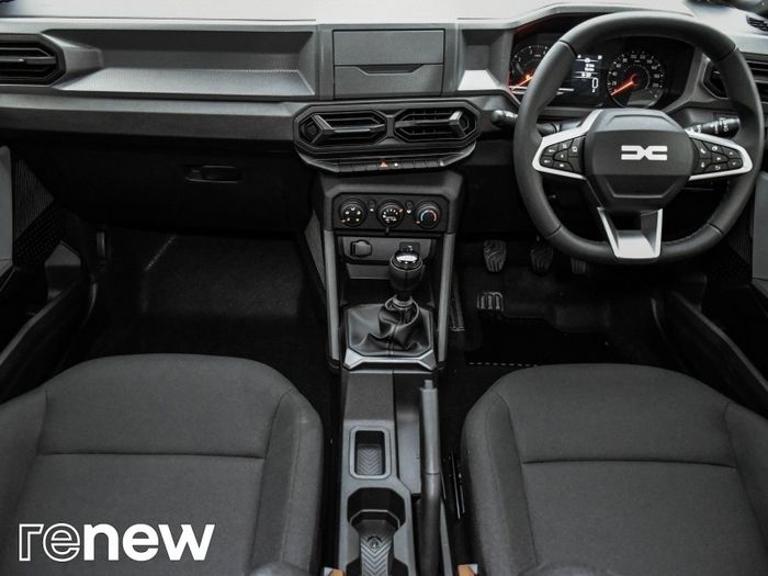Dacia Duster 2025