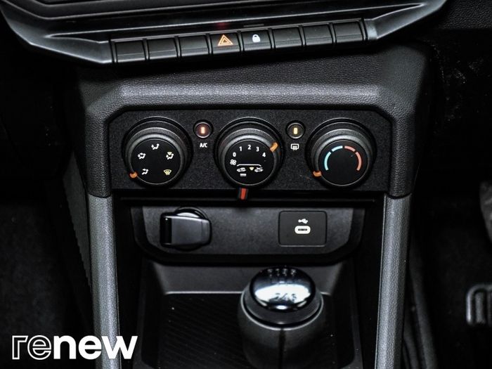 Dacia Duster 2025