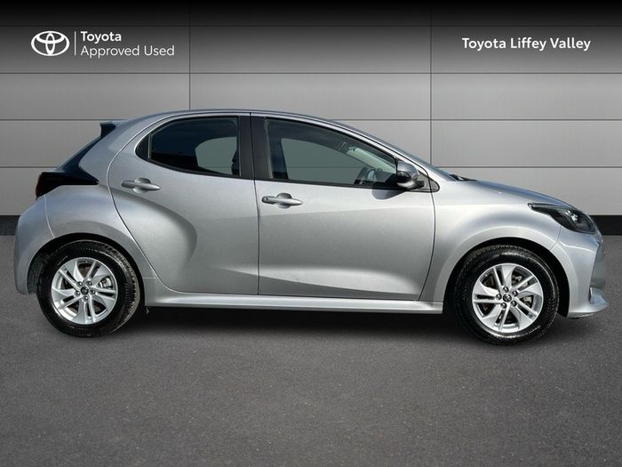 Toyota Yaris 2023