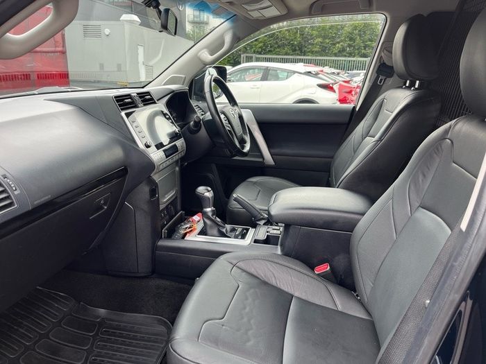 Toyota Landcruiser 2023
