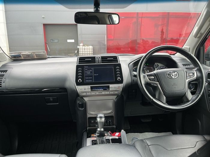 Toyota Landcruiser 2023