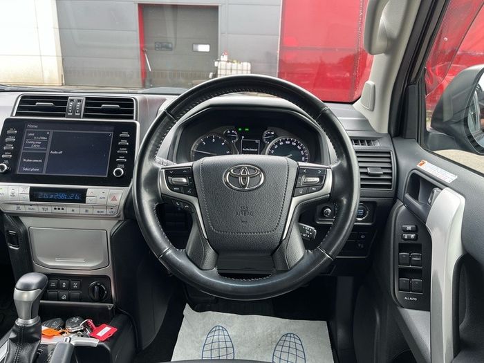 Toyota Landcruiser 2023