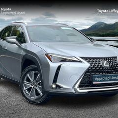 Lexus UX 2024