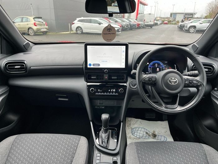 Toyota Yaris Cross 2025