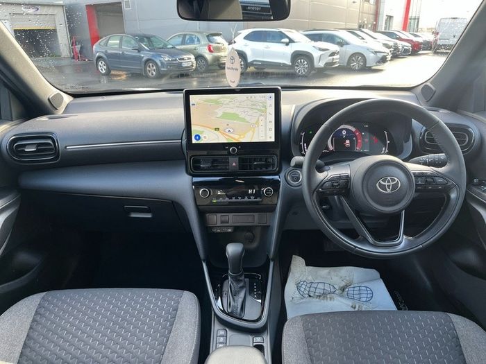 Toyota Yaris Cross 2025