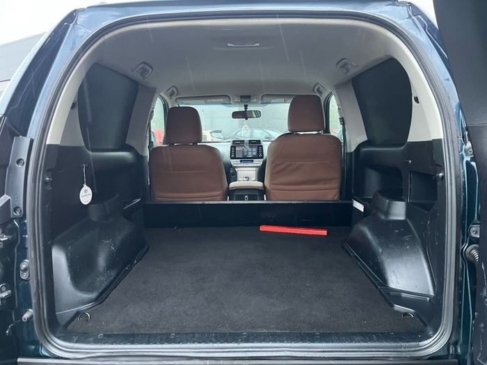 Toyota Landcruiser 2023