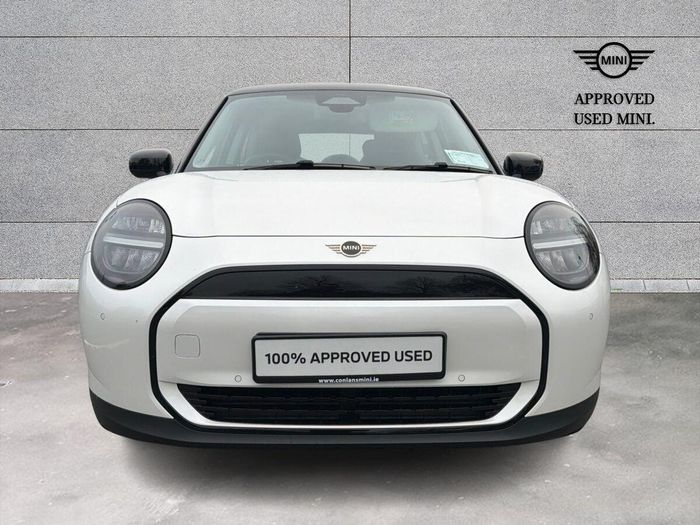 MINI HATCH 2025