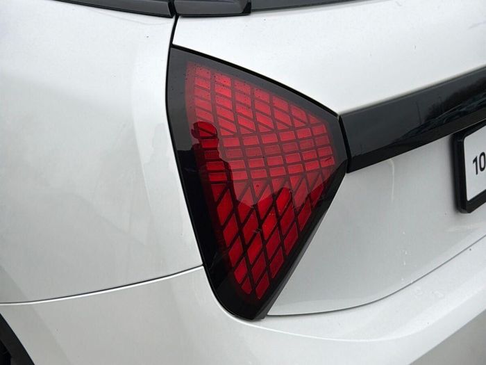 MINI HATCH 2025