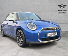 MINI HATCH 2025